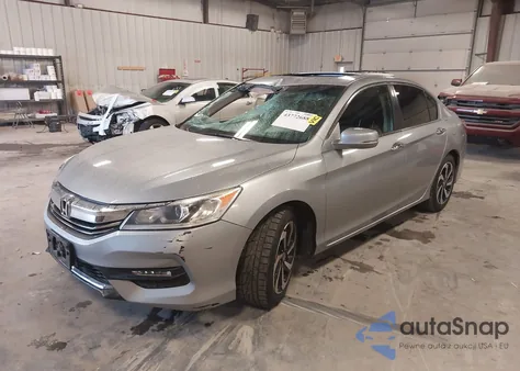 2017 Honda Accord Ex z USA, uszkodzony, nr VIN 1HGCR2F73HA258801